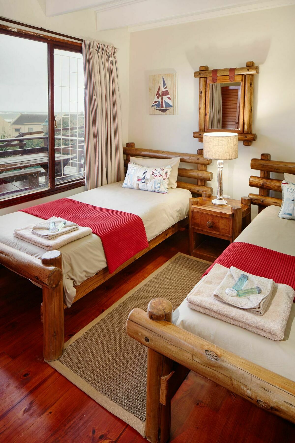 First Group Kowie River Chalets Порт Алфред Екстериор снимка